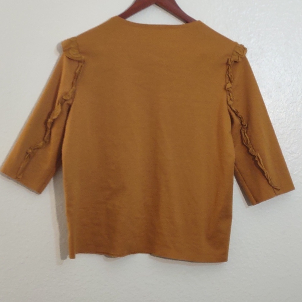 USED ZARA MUSTARD COLOR MID LENGTH SLEEVE -WINTER 2017-2018 - Picture 5 of 8